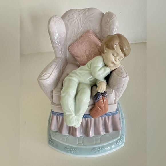 Lladro 6667 Visions of Sugarplums Tthe Night Before Christmas Collection EUC - Picture 12 of 16